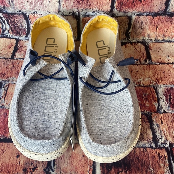 Hey Dude Wendy Chambray - Picture 2 of 8